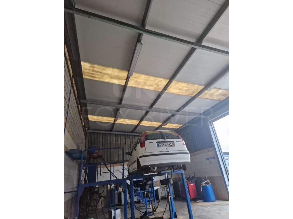 ARMAZÉM INDUSTRIAL DE RECICLAGEM - VILA NOVA DE CERVEIRA-9