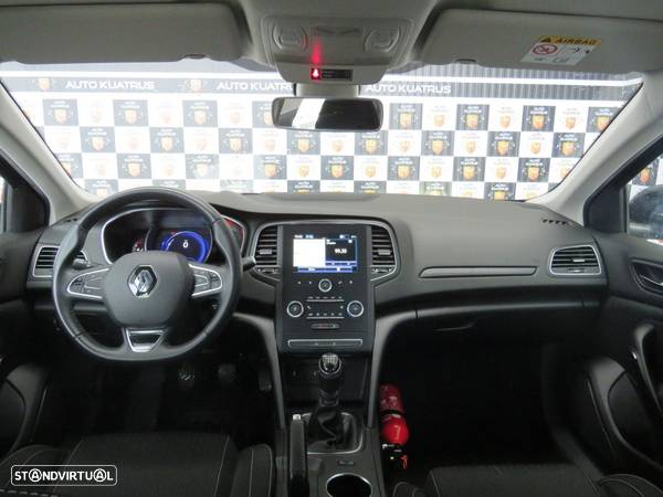 Renault Mégane 1.5 Blue dCi Limited - 11