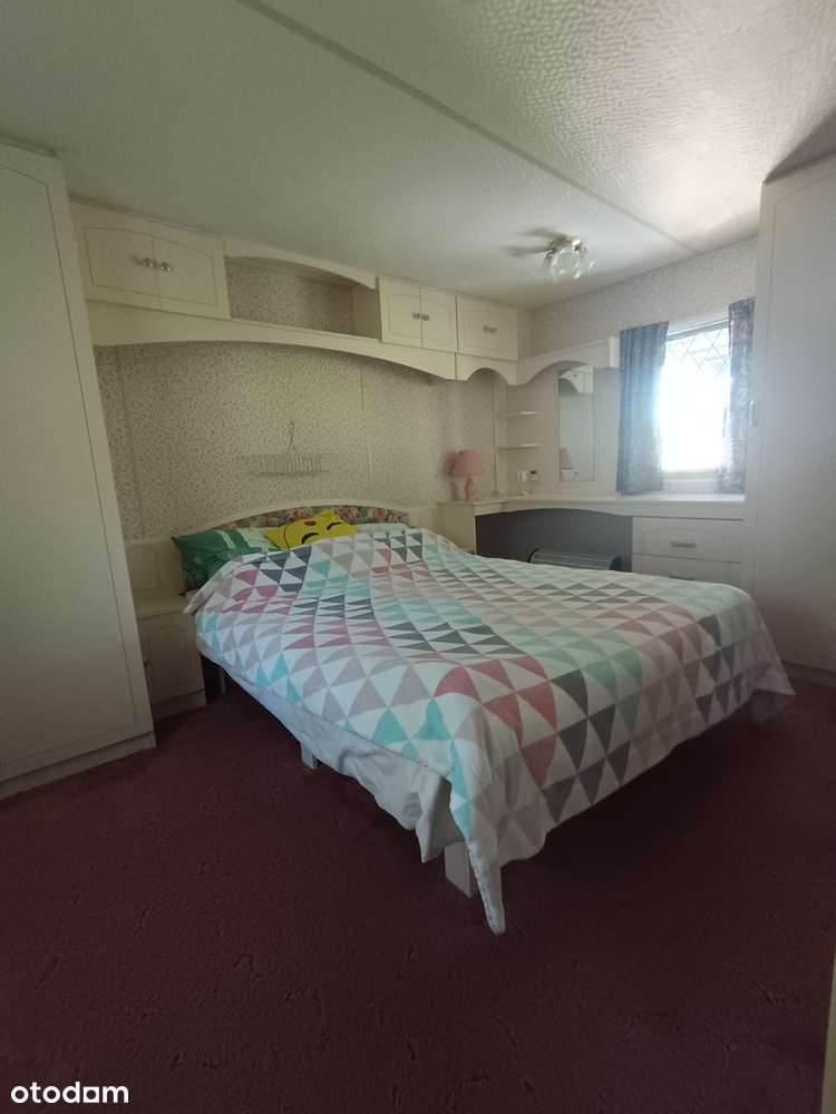 Działka rekreacyjna z domkiem nad j. Leleskim-13