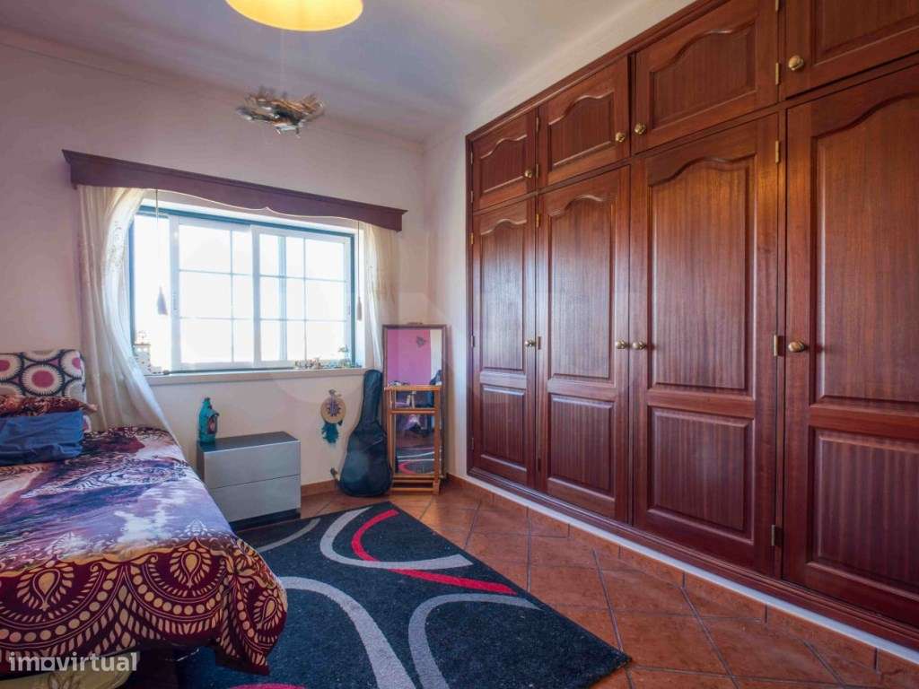 Moradia T3+3 para venda em Santarém.-20