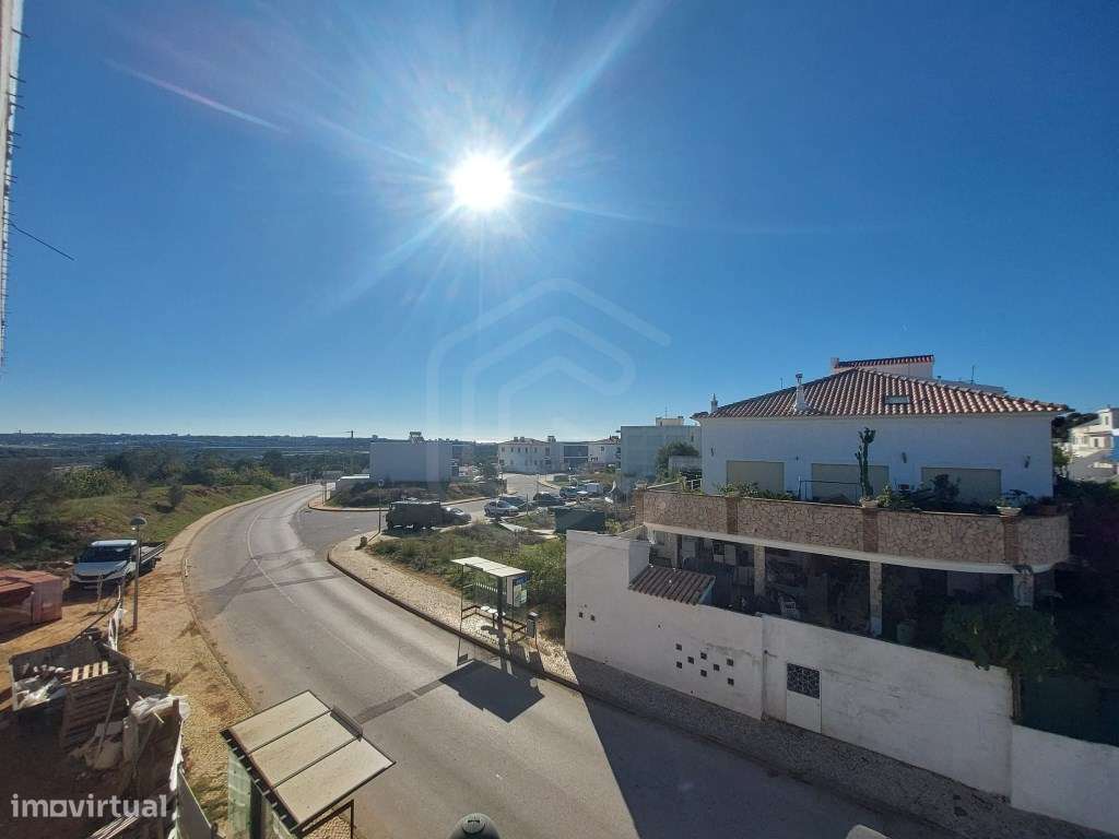 Apartamento T3 em Mexilhoeira Grande, a 20 minutos de Lagos, Algarve - Grande imagem: 4/48