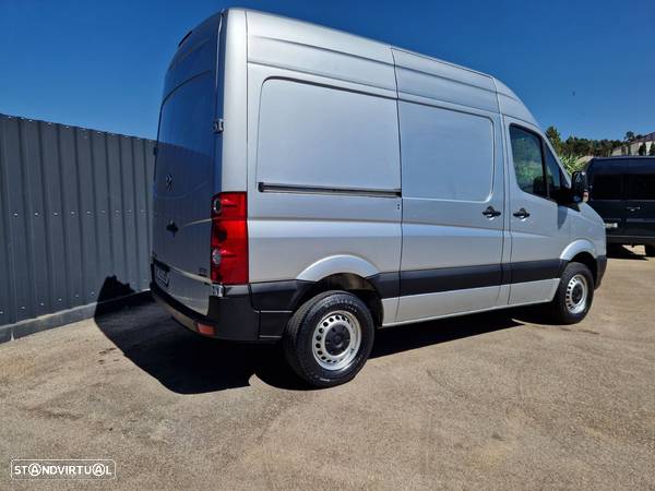 VW Crafter 2.0 TDI L1H2 IVA DEDUTIVEL - 5