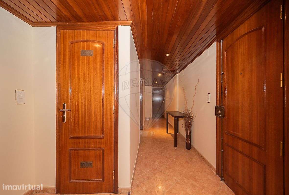 Apartamento T2 para arrendamento - Grande imagem: 5/26