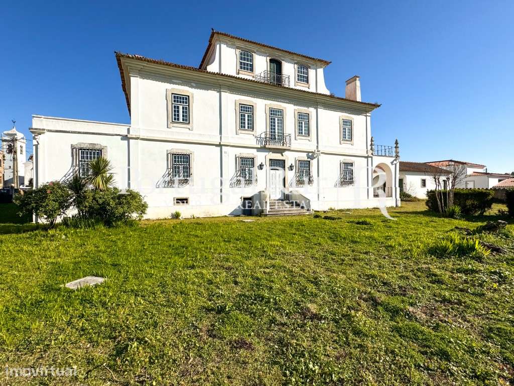 Casa Nobre - 838m2 - 4.6ha Terreno - Propriedade Histórica - Grande imagem: 5/60