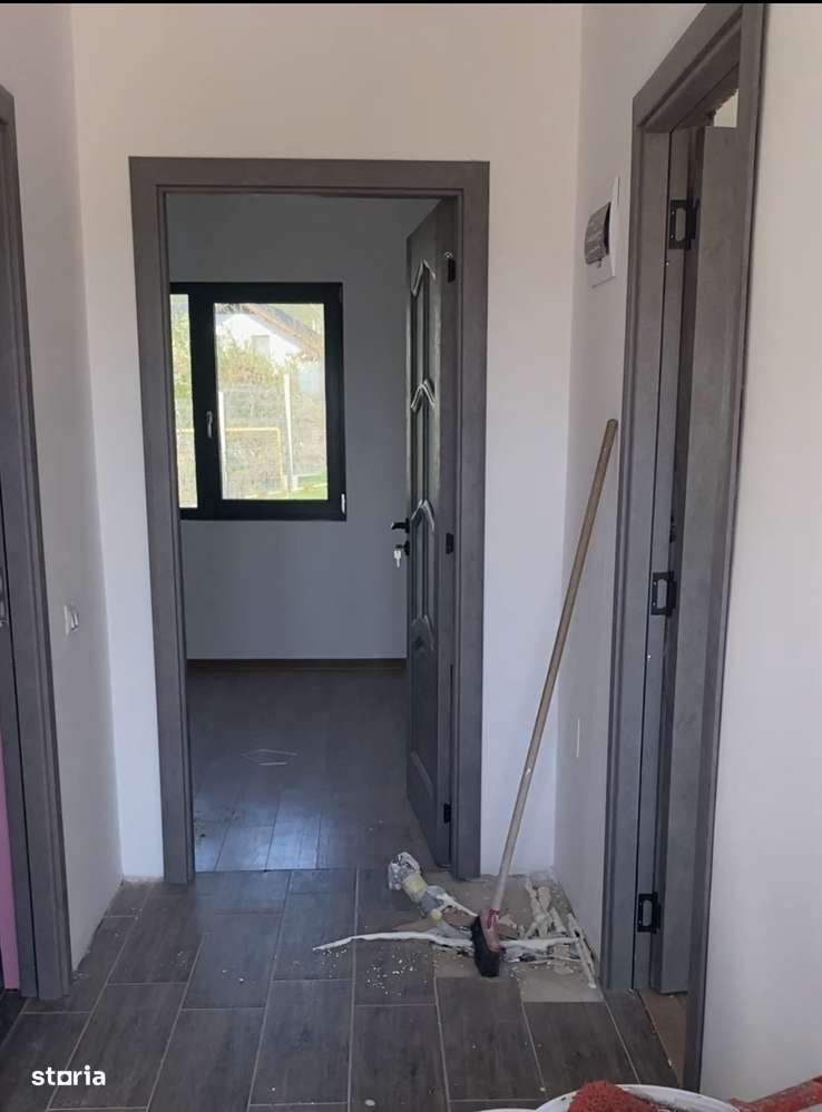 Case Parter + Mansardă + Demisol în Cartier Ciritei – Strada Plantelor-6