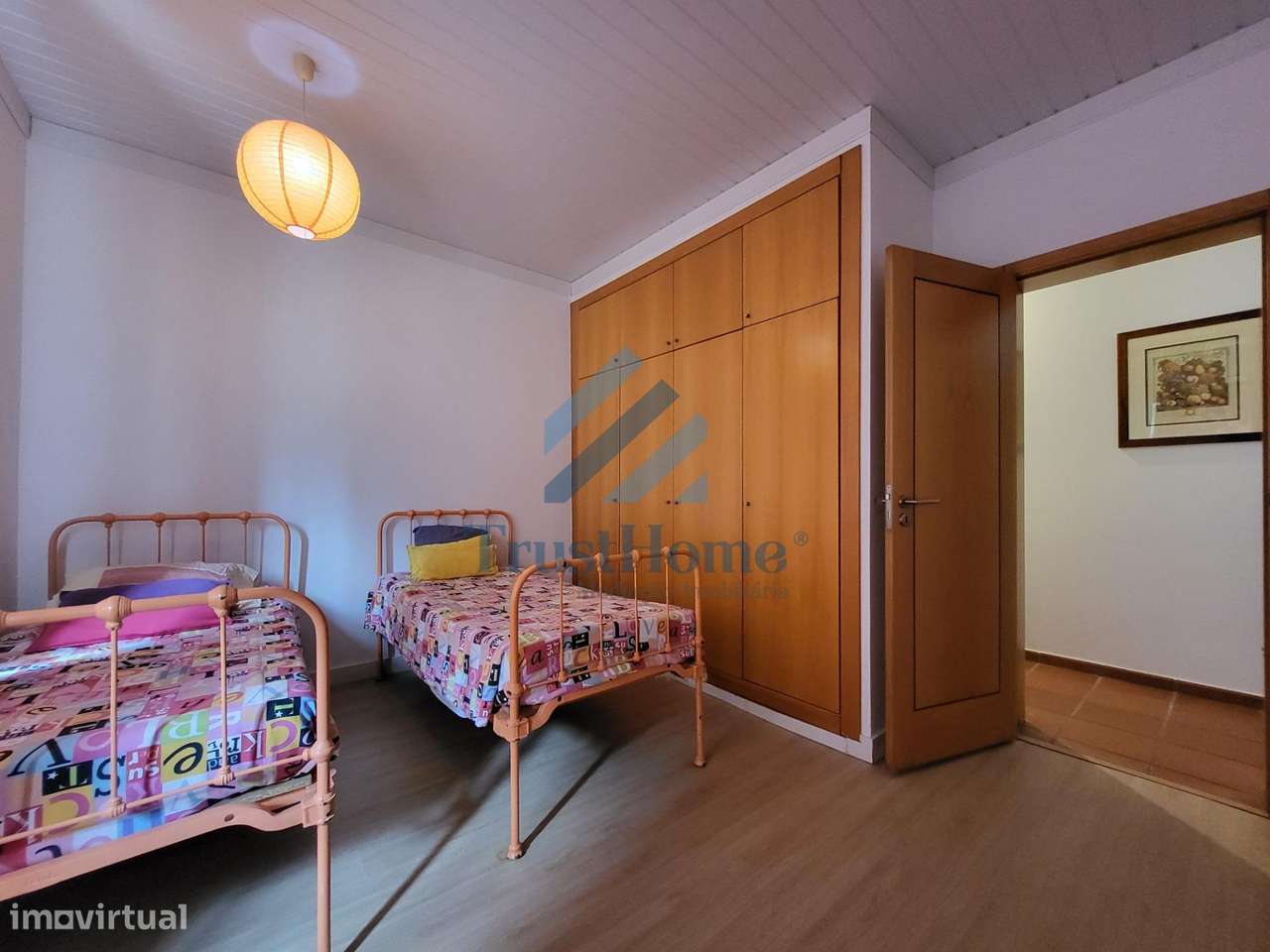 MoradiaV5 com jardim, piscina e ginásio no centro de Coruche-21