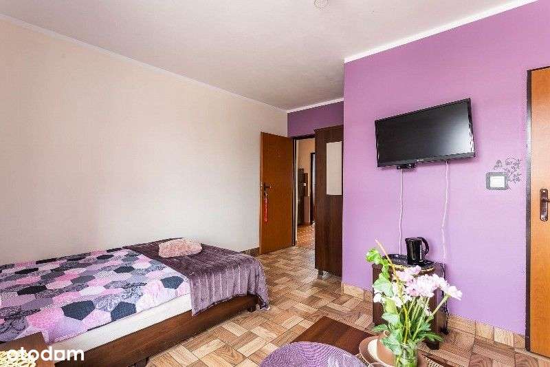 Nowoczesny dom z ogrodem w spokojnej okolicy - Pełny obrazek: 5/15