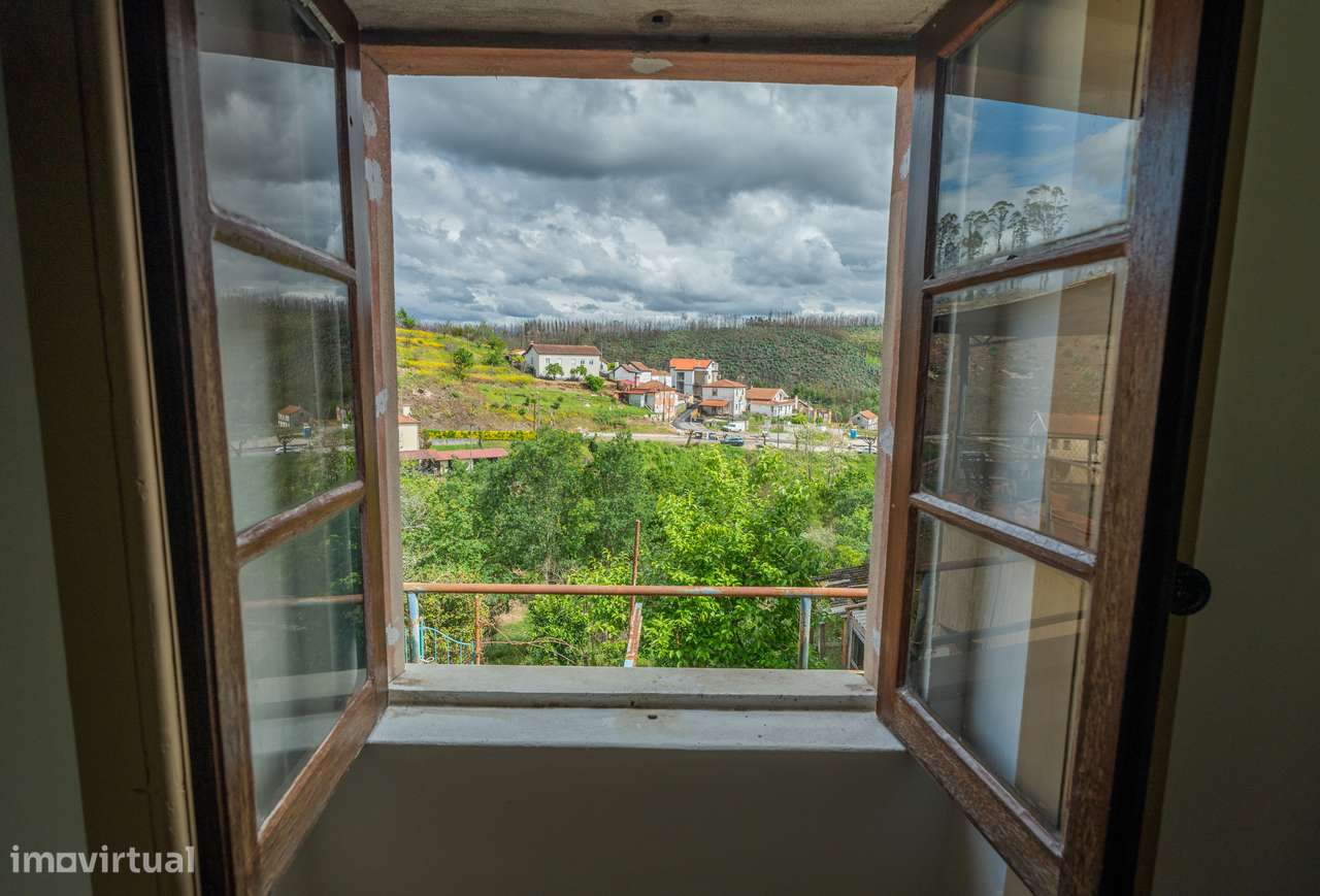 Moradia com Vista Panorâmica em Sernada do Vouga-7