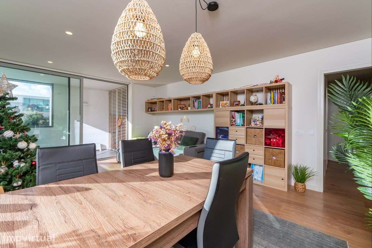 Fantástico T2 na Nova Urbanização Portela-6