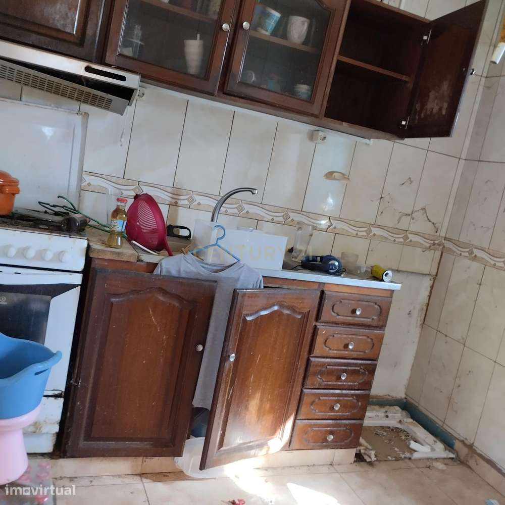 Casa para Recuperar em Ramalhais, Pombal - Grande imagem: 4/17