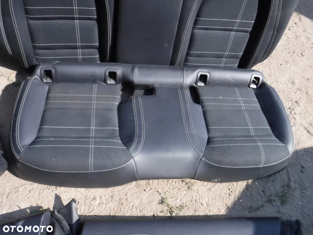 Mercedes W117 CLA  skory fotele podgrzewane  kanapa idealne EUROPA AIR BAG Elektrycznie sterowane - 6