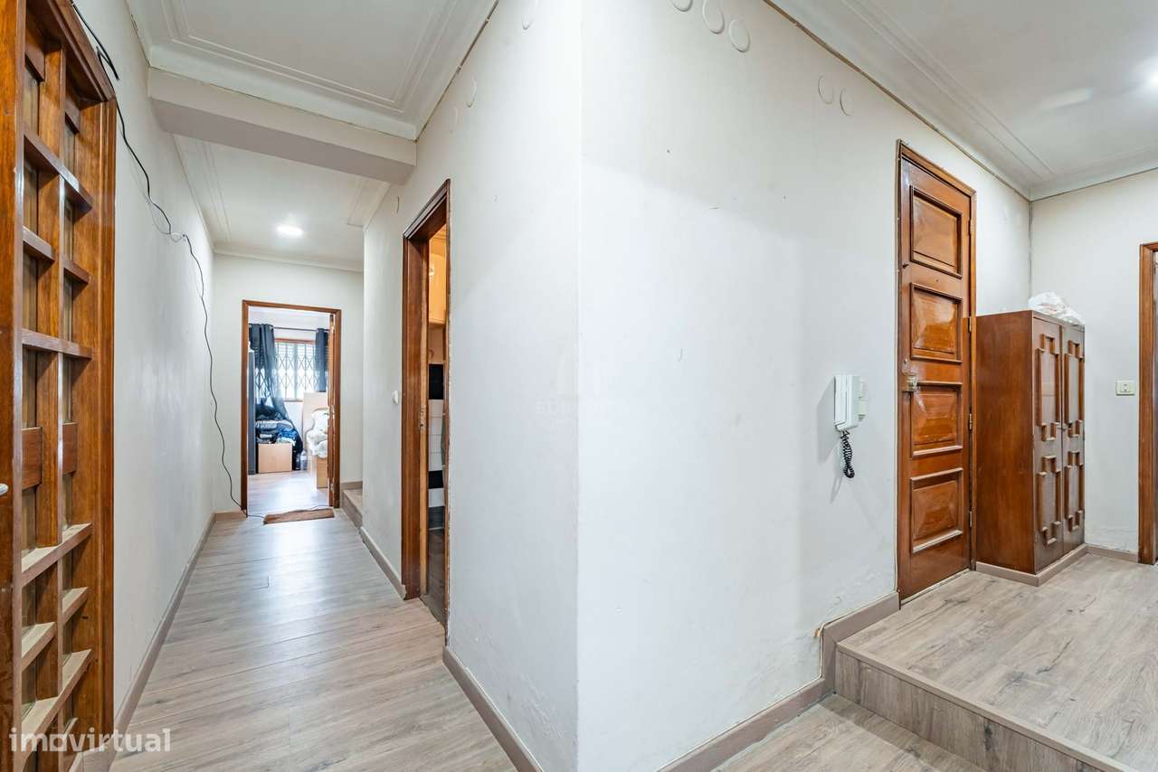 Apartamento T6 em Paranhos – Excelente Oportunidade de Investimento co-7