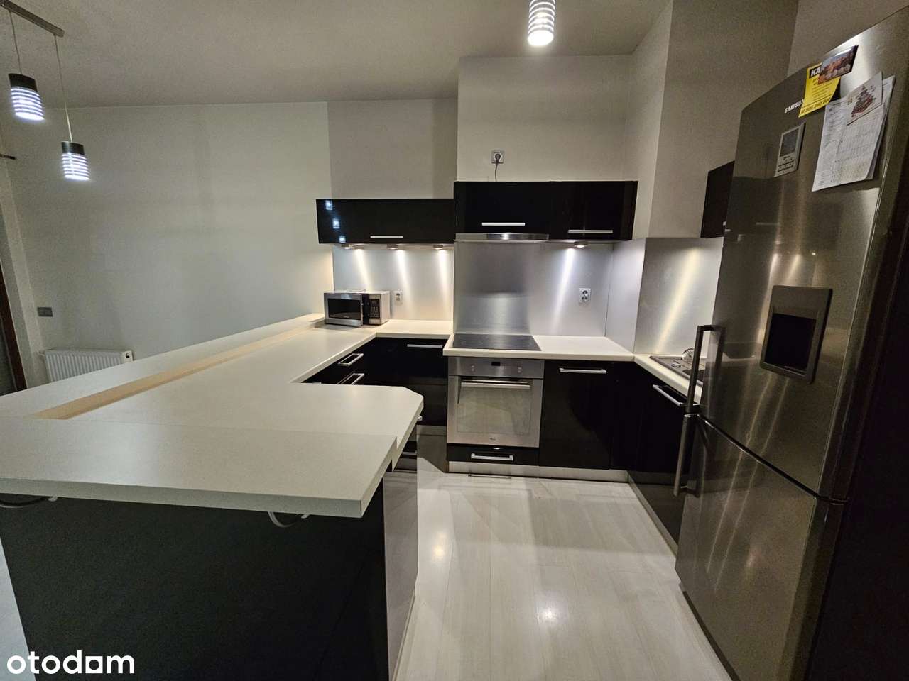 3 pokojowe mieszkanie z ogródkiem i tarasem w szeregowcu-2