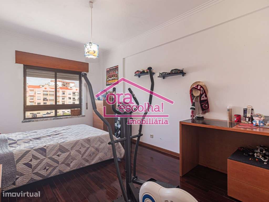 Apartamento T3 com Arrecadação individual no Casal do Marco!-9
