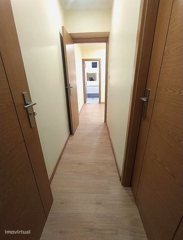 Moradia T3 c/ Anexo e Terraço, toda reabilitada - Campanhã (Dragão)-2