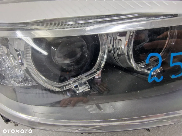 BMW F34 GT XENON SKRĘTNY PRAWY DYNAMIC PRAWA LAMPA PRZEDNIA PRZÓD , NR 63117285686 / 7285686 , NR AUKCJI LL254 - 6