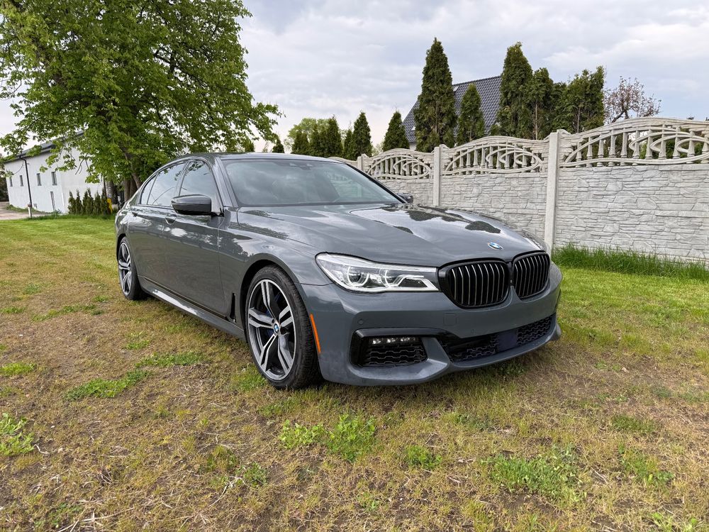 BMW 7 Series G11/12 750Li 2017