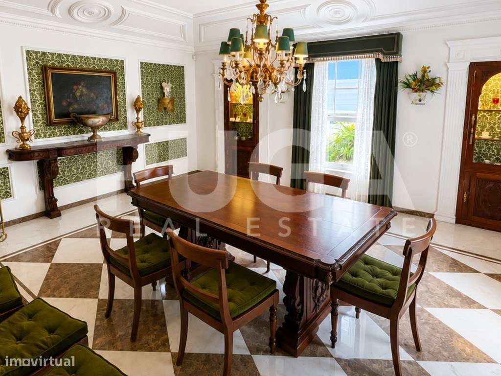 Moradia T5 em Miramar | Lote de 1.135 m² a escassos metros da Praia-8