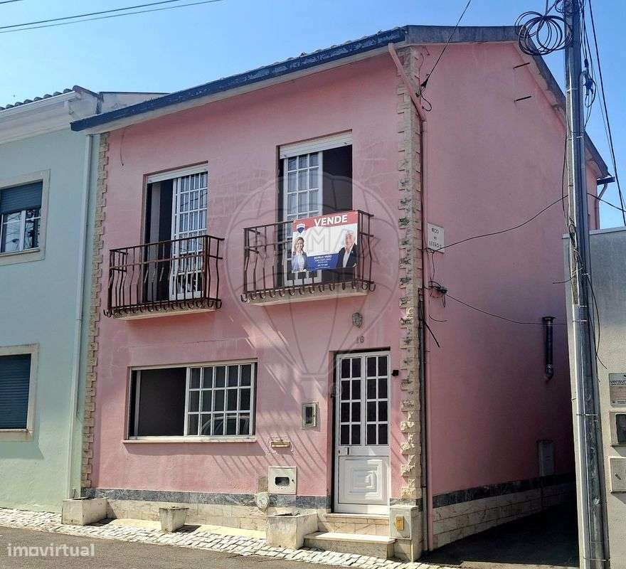 Moradia T2 para venda - Grande imagem: 2/32