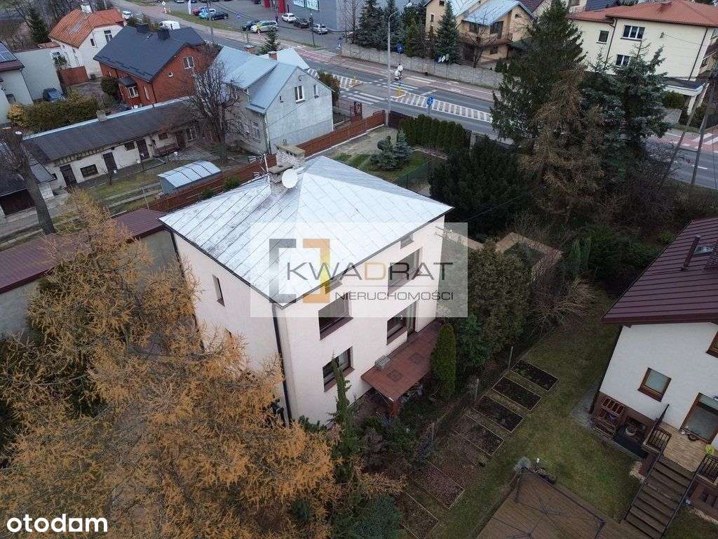 Umeblowany dom z garażem i ogrodem ul. Siennicka-15