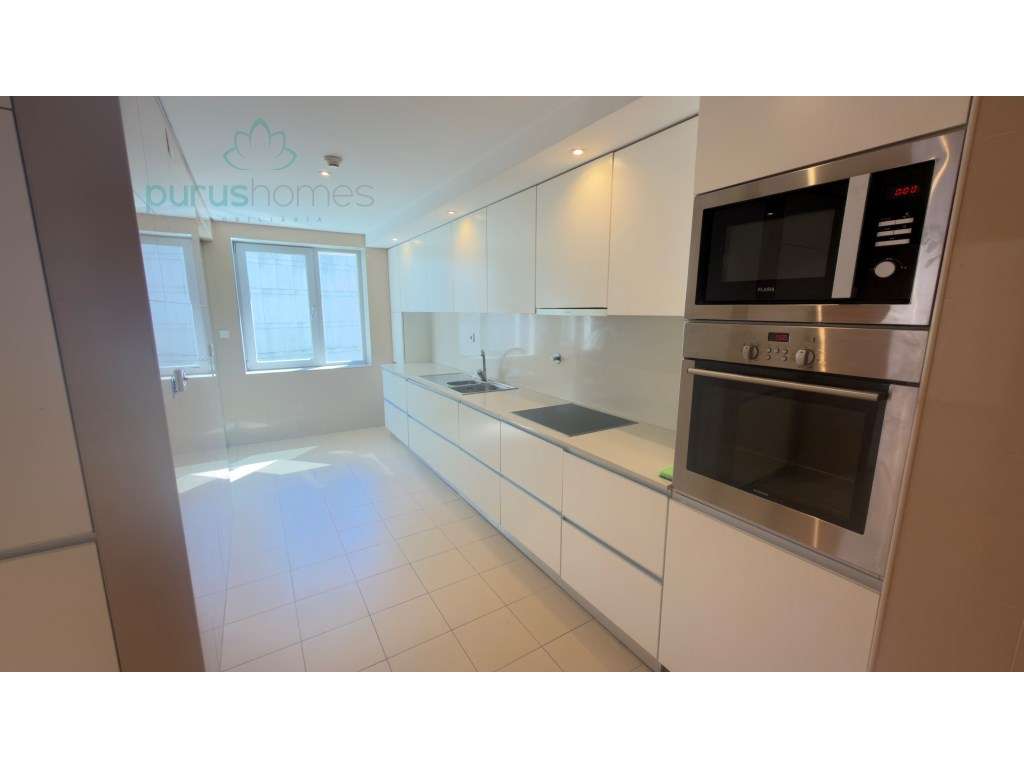 Apartamento T3 Arrábida Shopping Gaia- Porto-13