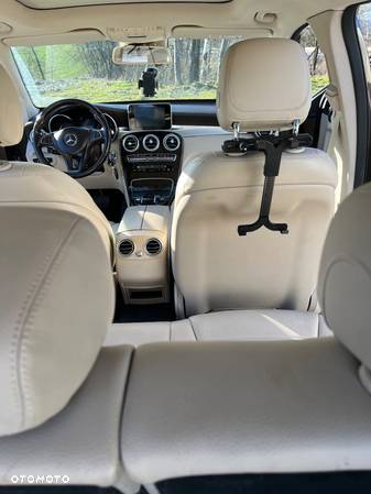 Mercedes-Benz GLC 220 d 4-Matic - 12