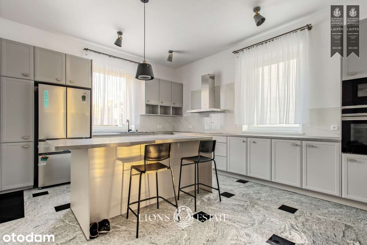 228960 - Pełny obrazek: 4/20