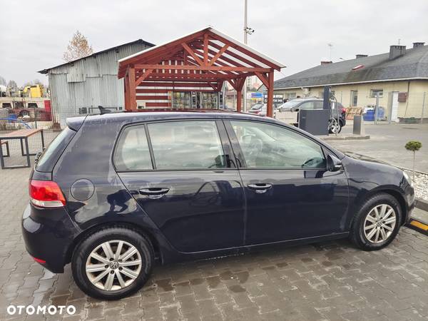 Volkswagen Golf VI 1.6 TDI Comfortline - 8