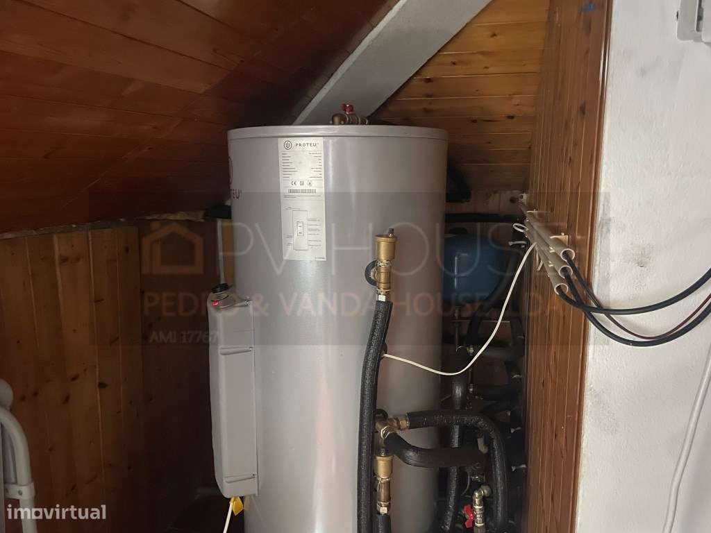 Moradia T3 Renovada na Várzea de Sintra - Charme, Conforto e Vista ...-37