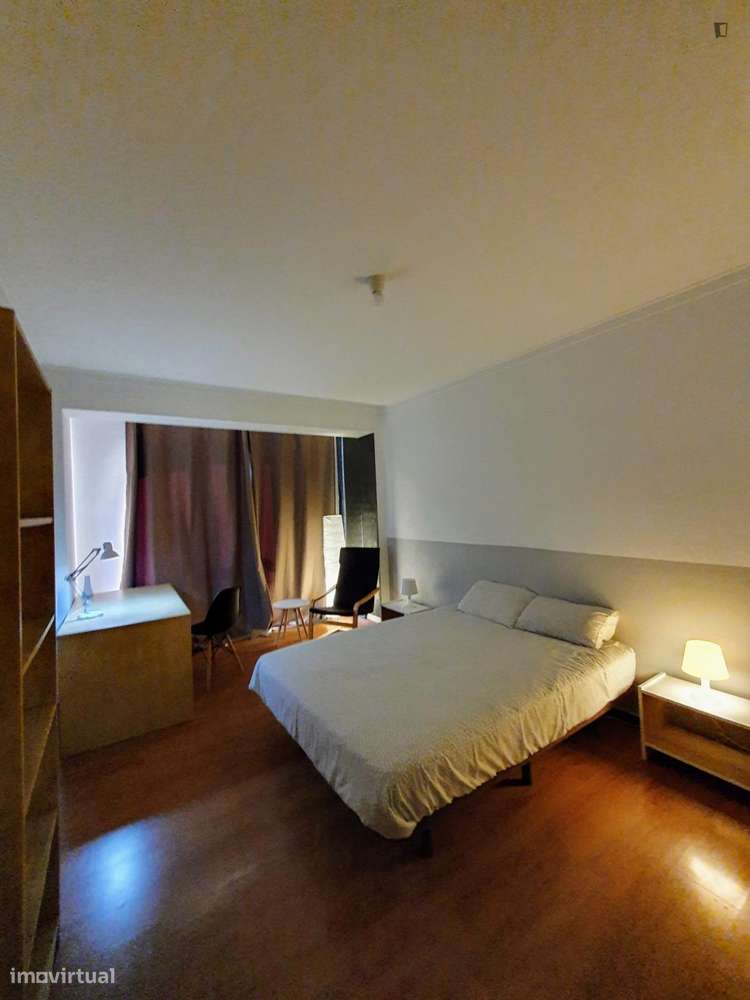 Quarto - localizado em Bairro do Sol Coimbra - Grande imagem: 3/10