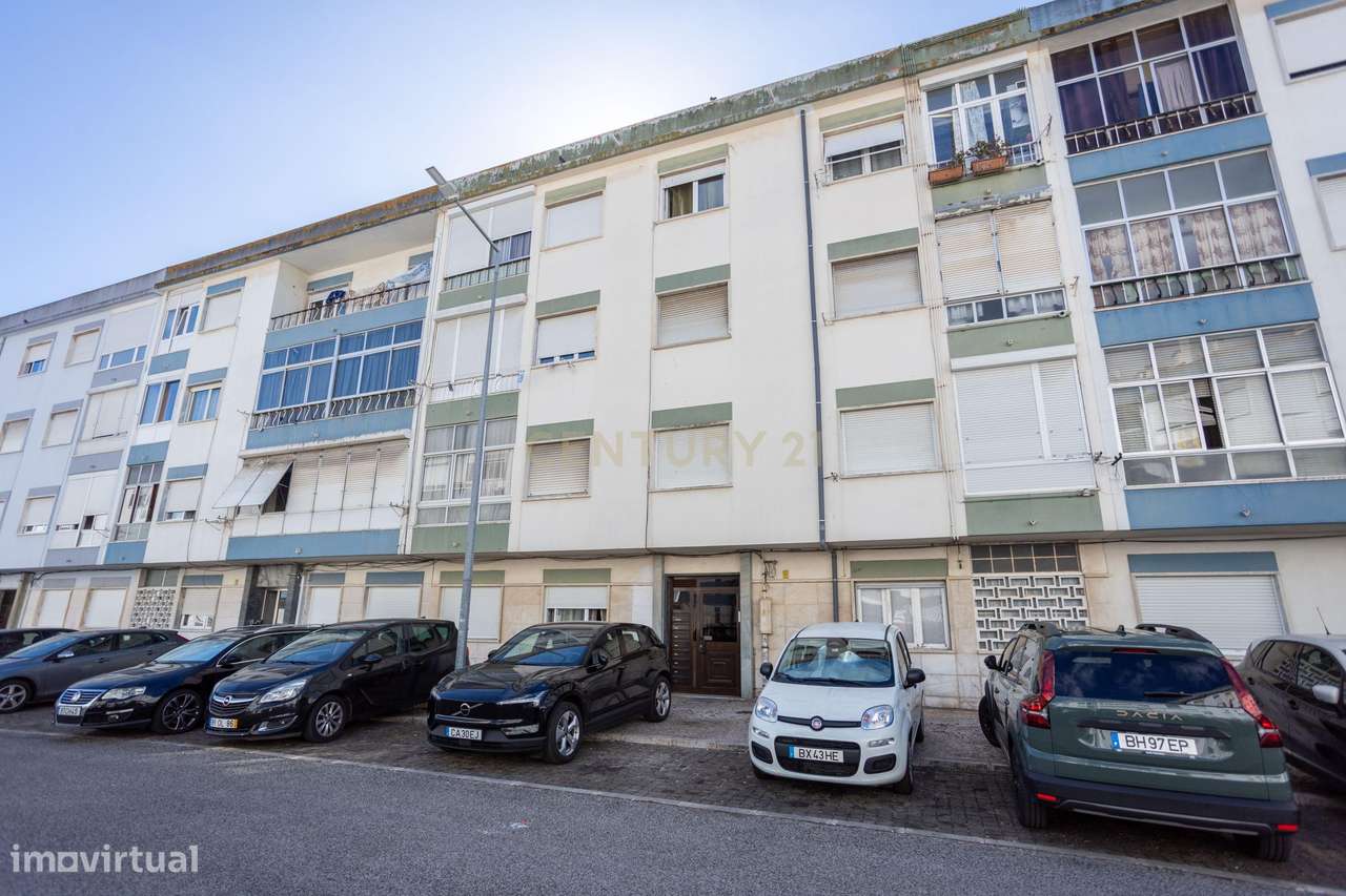 Apartamento T2 em Odivelas - Oportunidade Única!-16