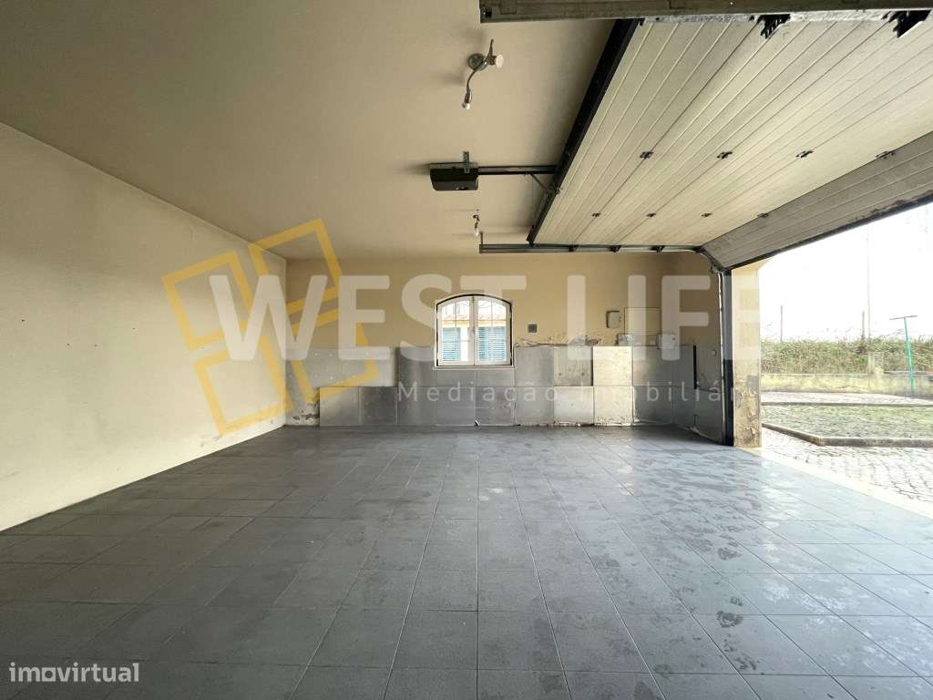 Moradia Independente T4 em lote de 2200m2 - IMÓVEL DE BANCO - A 10 ... - Grande imagem: 5/23