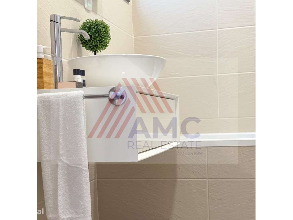 VENDE-SE EXCELENTE APARTAMENTO NO CENTRO DA VILA DA MADALENA-27