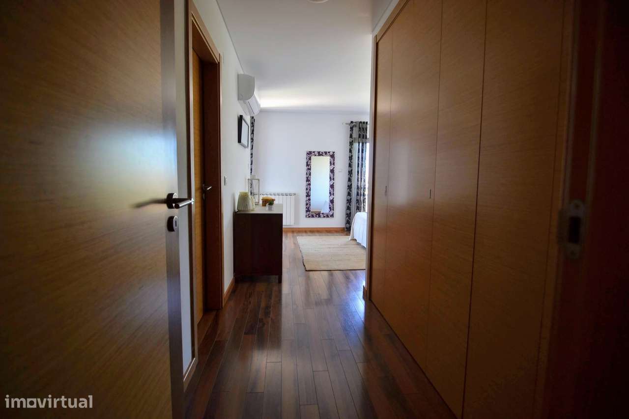 Moradia em condomínio com piscina - Alcochete-13