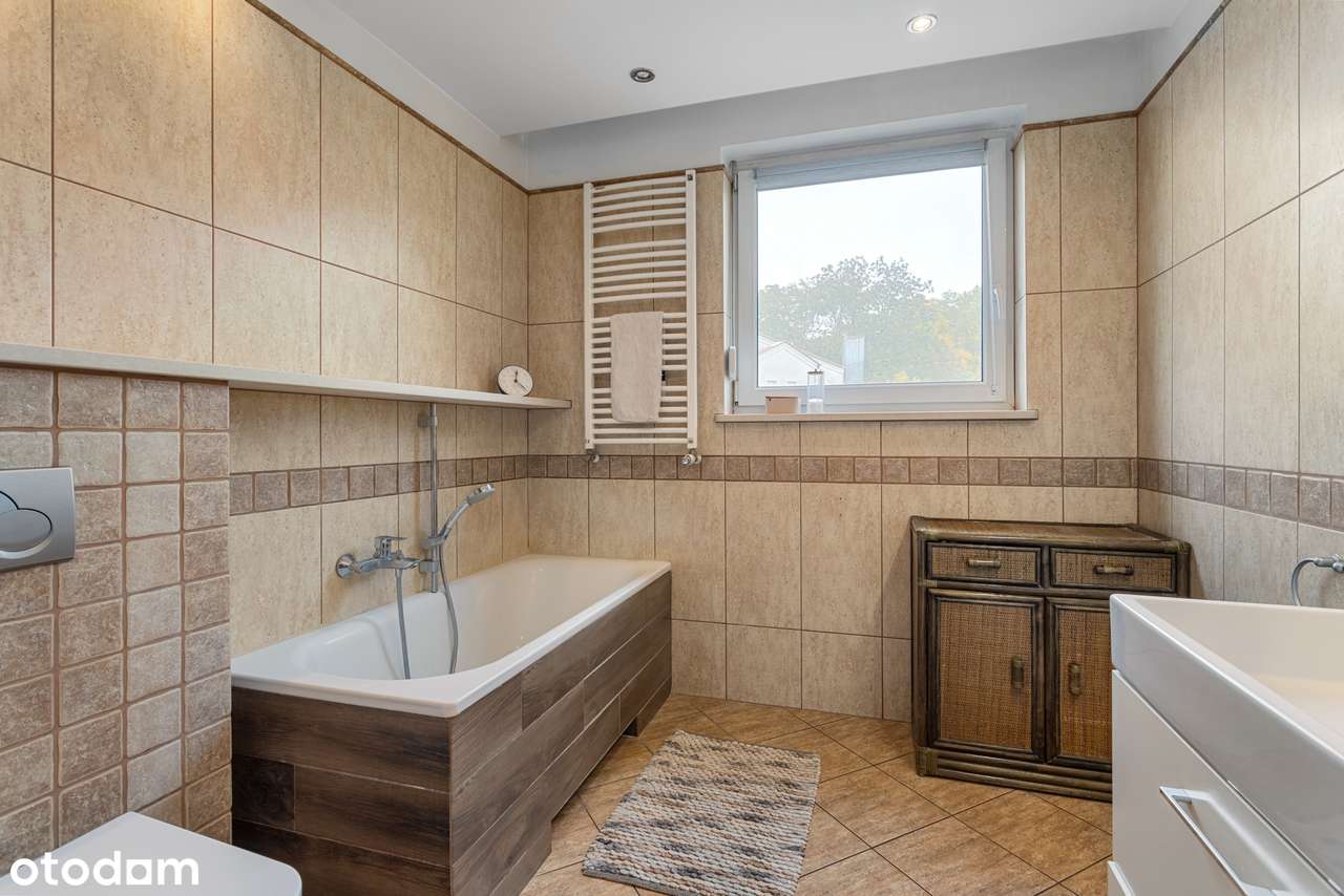 Skrajny szeregowiec, większa działka 345m2. Atrakcyjne położenie-cisza-13