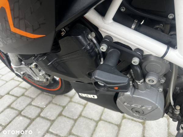 KTM Super Duke - 13