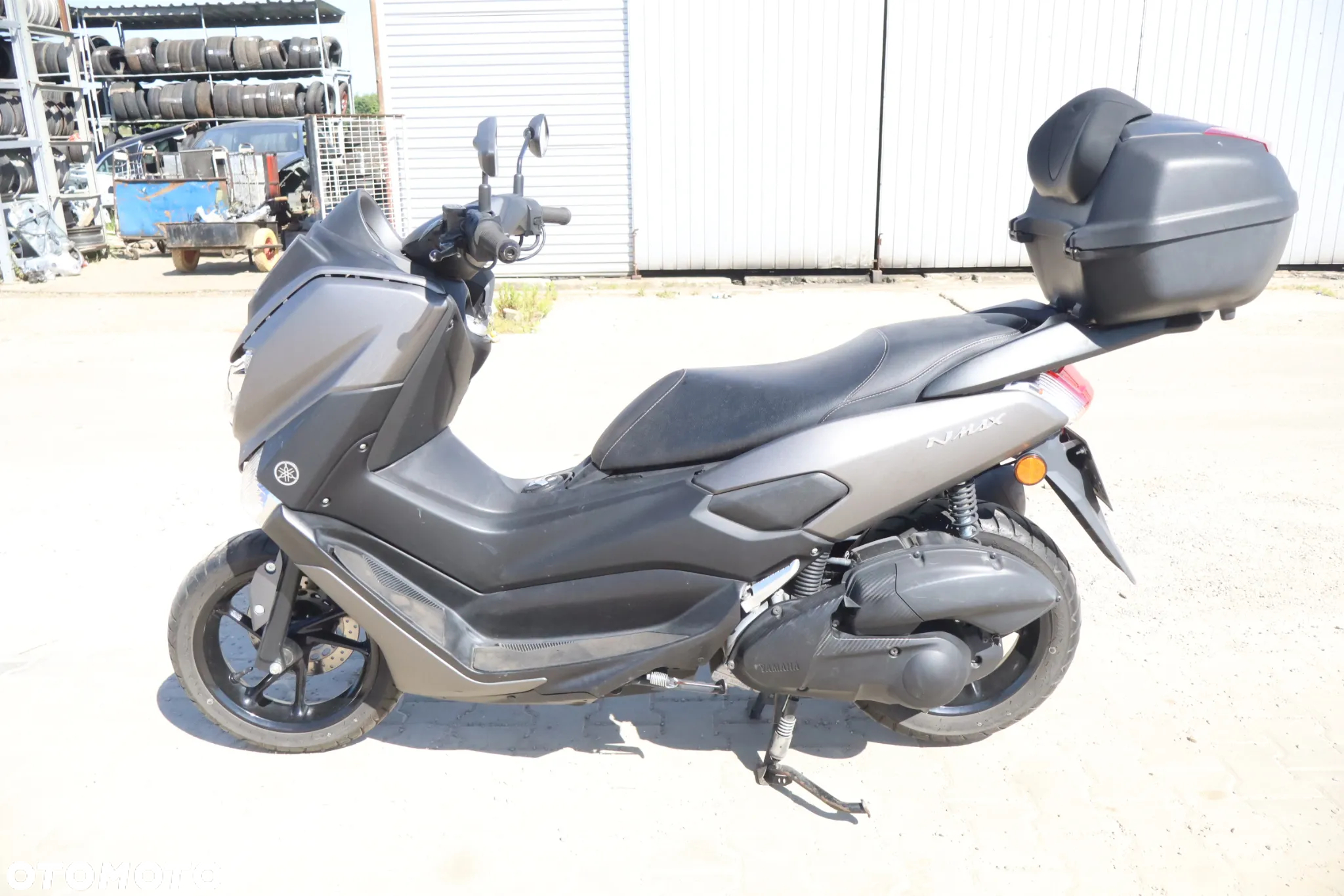 Yamaha NMAX - 7