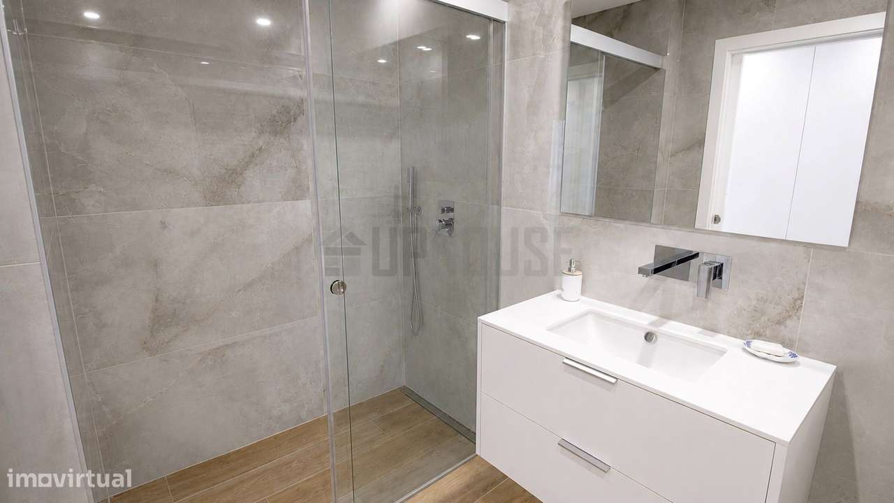 Apartamento T1 Recente com Garagem | Próximo do Politécnico-5
