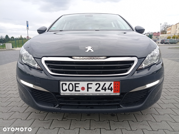 Peugeot 308 1.2 PureTech Allure S&S - 5