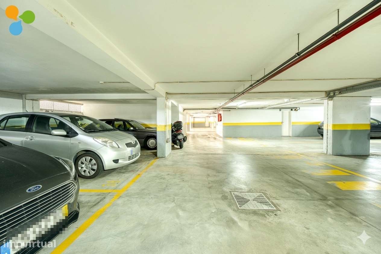 Apartamento T4 Venda em Paranhos,Porto-33