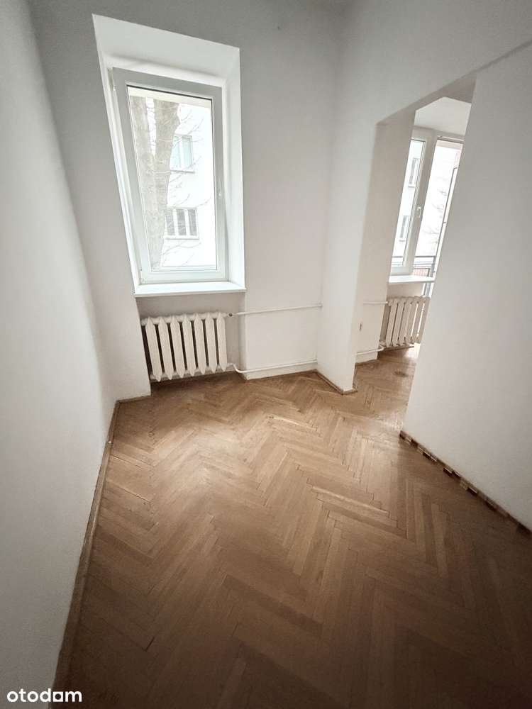 Okazja inwestycyjna:Kawalerka z osobną sypialnią i BALKONEM# KAMIENICA-9