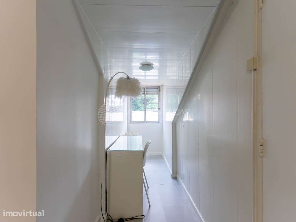 Apartamento T3+1 Duplex | Renovado | Último piso | Santo António, L...-32