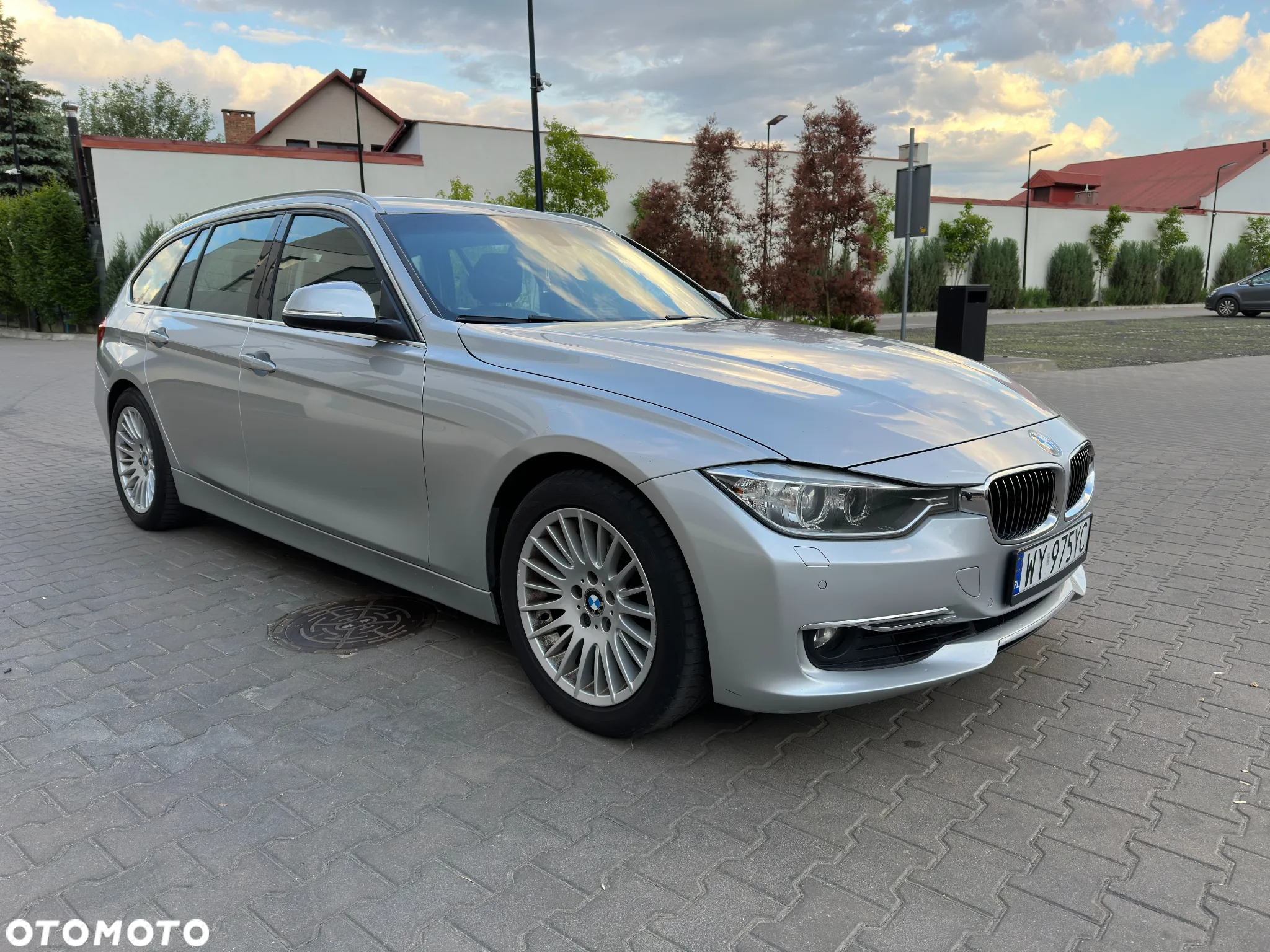 BMW Seria 3 325d Luxury Line - 7