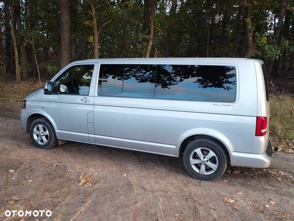 Volkswagen Caravelle - 6