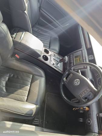 Dezmembrez vw phaeton 2007 cod motor bmk - 4