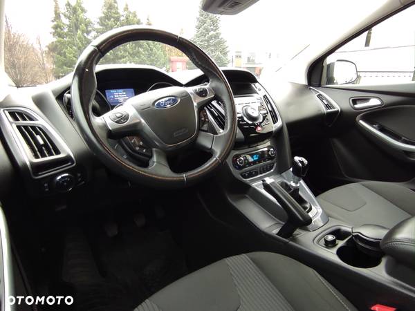 Ford Focus 1.0 EcoBoost Titanium - 33