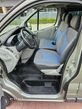 Renault Trafic - 12