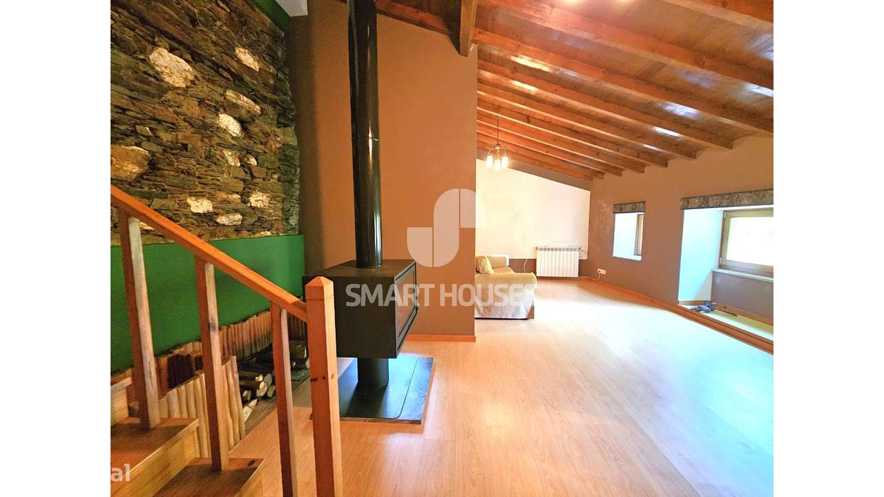 Moradia T3 Caratão c/ terreno junto rio-19