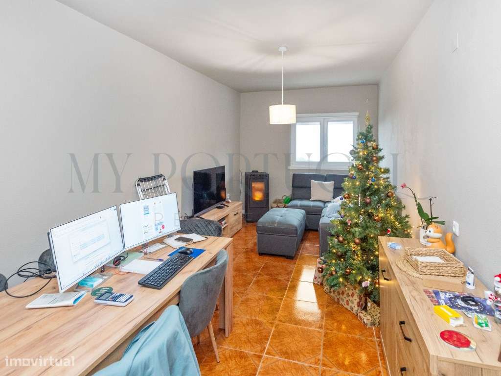 Oportunidade Única de Investimento no Coração Histórico de Trancoso-22