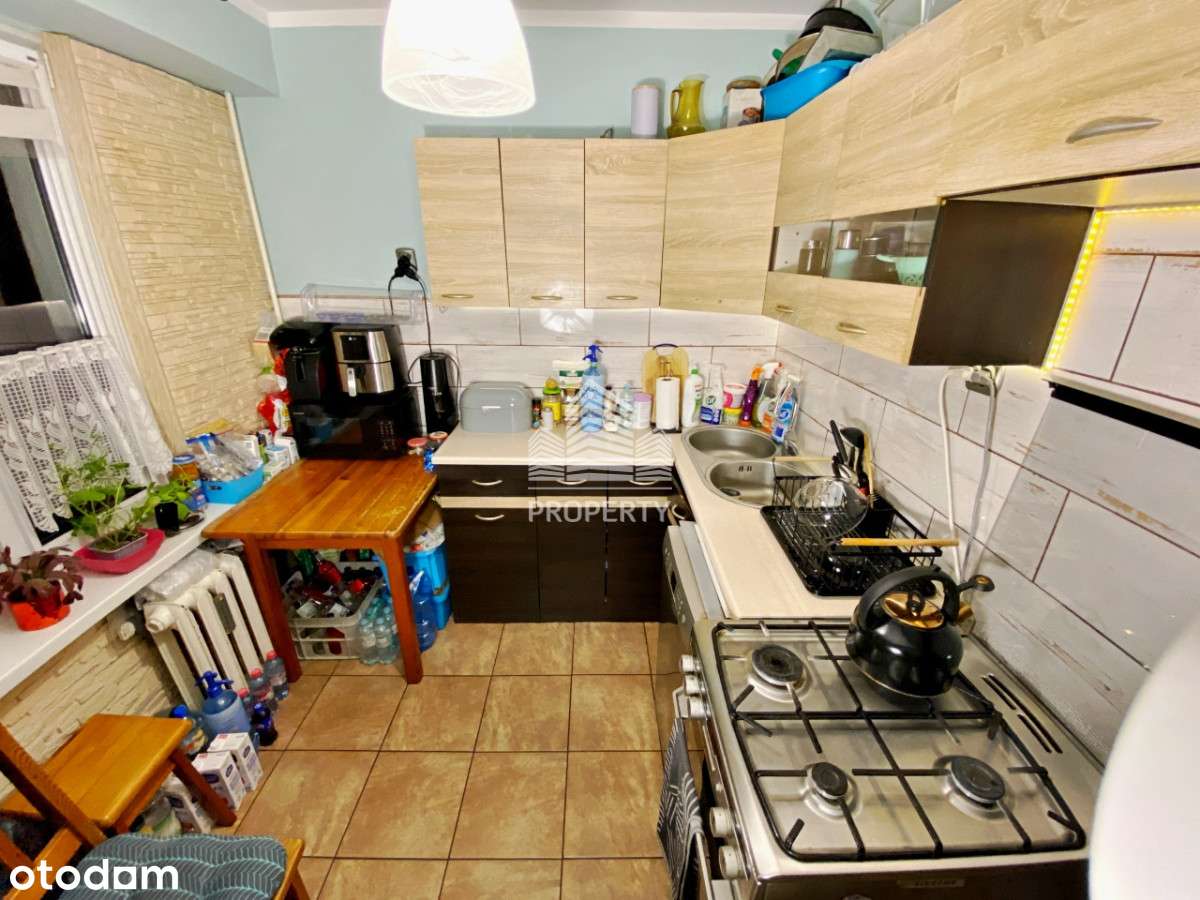 2 pokoje, II piętro, niski blok cegła, loggia-8